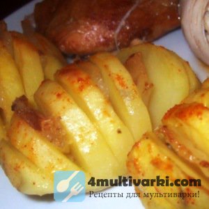 Запеченное куриное филе с картошкой в мультиварке