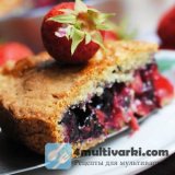 Рецепт пирога с клубникой и черникой